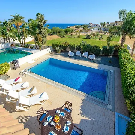 Villa Ariadne *